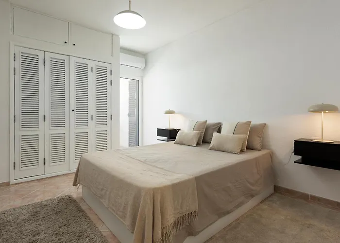 Nuzza - Marina With Bbq Apartment *