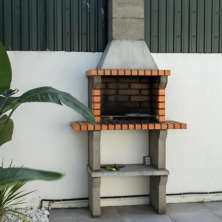 Nuzza - Marina With Bbq דירה וילהמורה